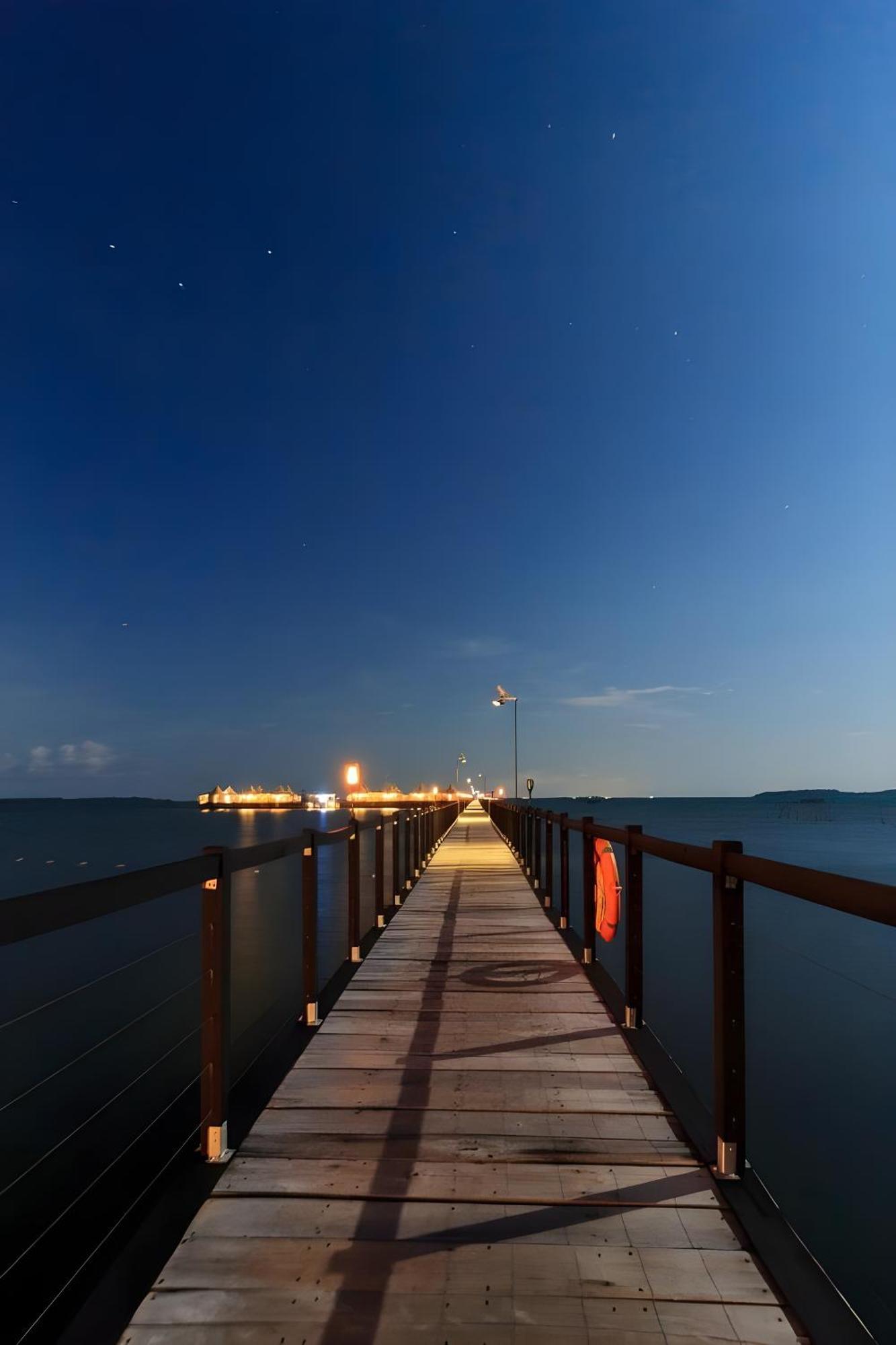 Kiki Beach Resort, Batam Galang Island Екстер'єр фото