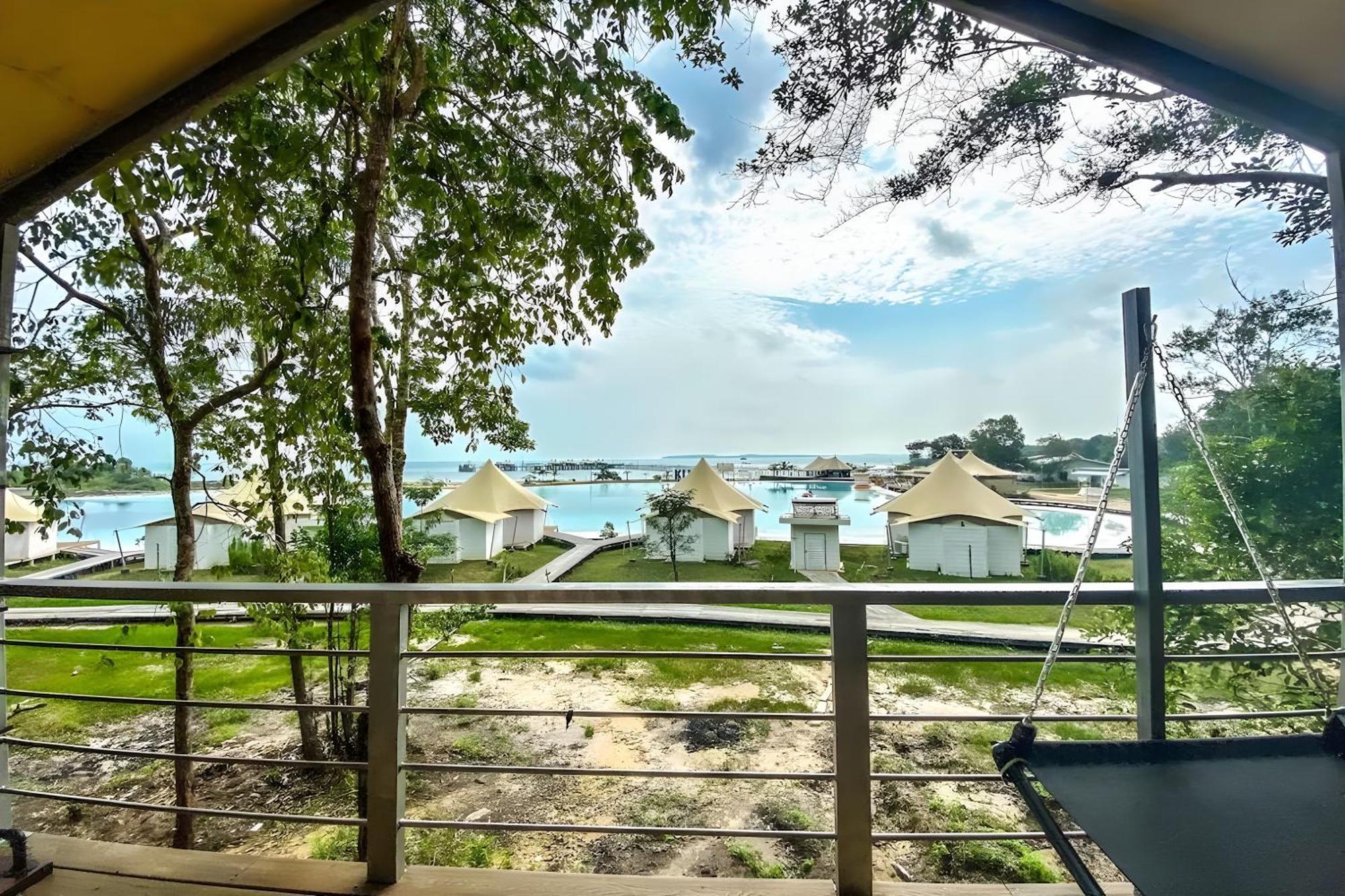Kiki Beach Resort, Batam Galang Island Екстер'єр фото