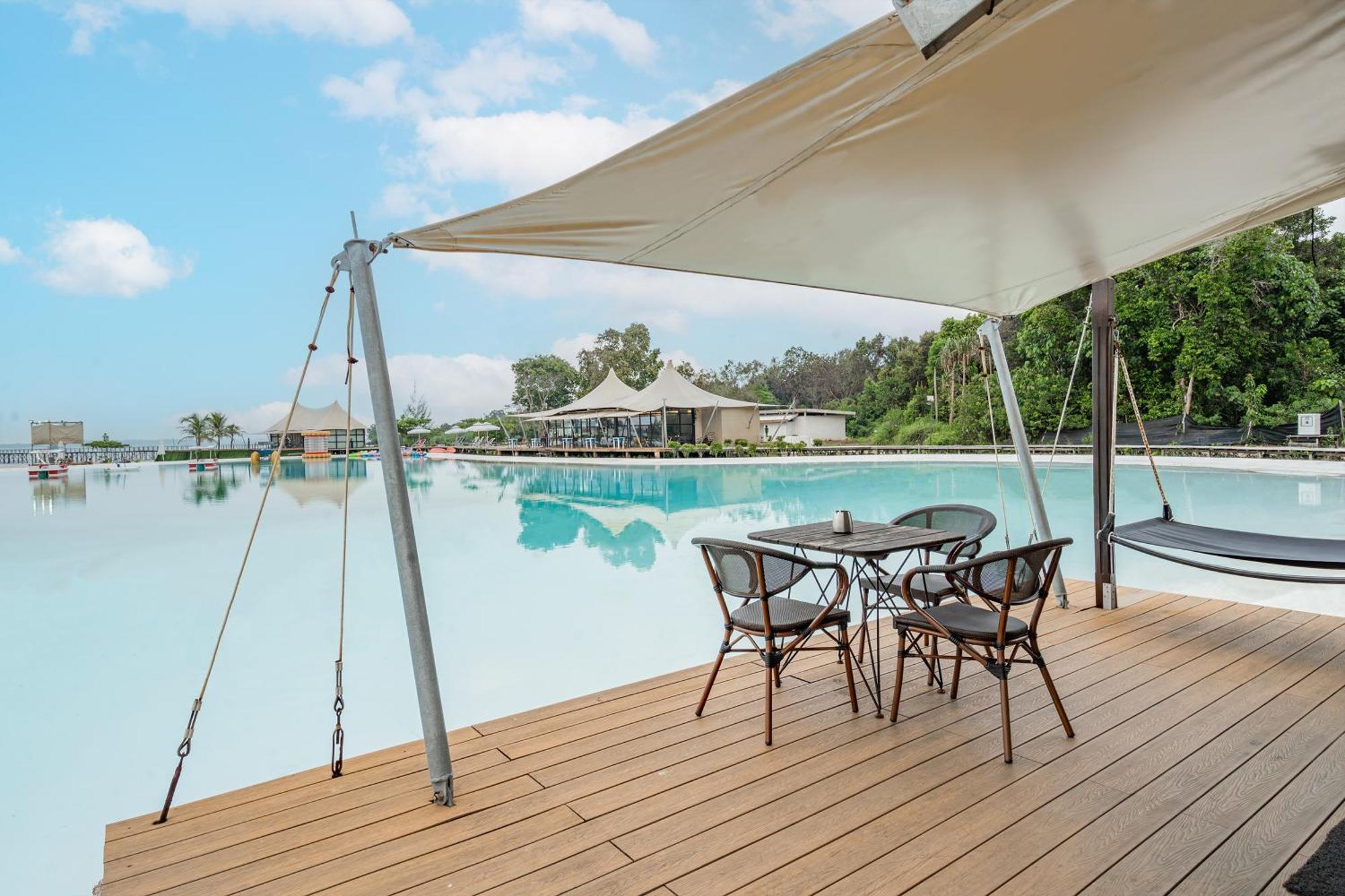 Kiki Beach Resort, Batam Galang Island Екстер'єр фото